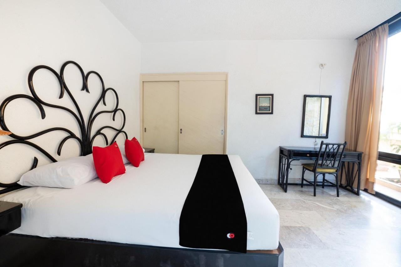 Hotel Nikko Acapulco Exterior photo