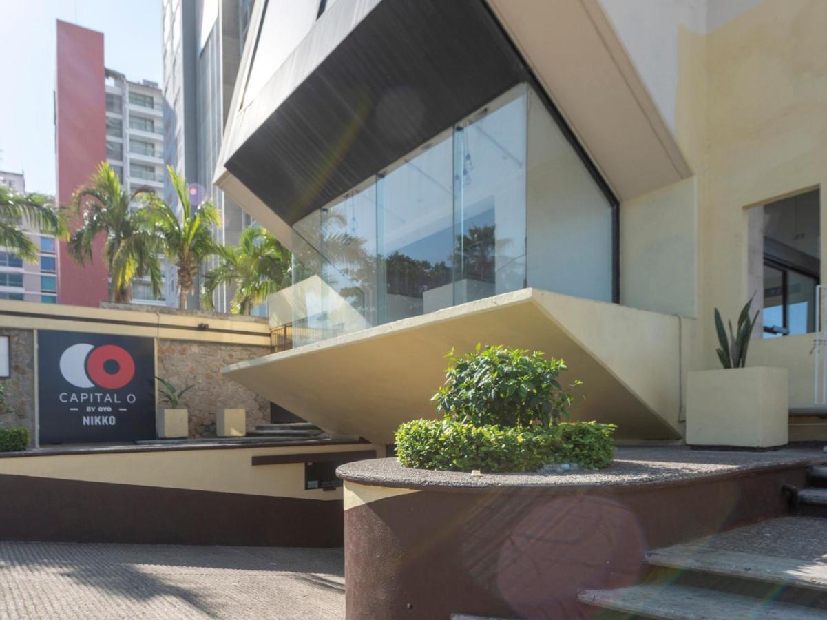 Hotel Nikko Acapulco Exterior photo